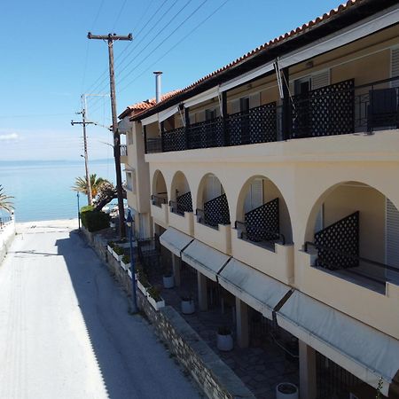 Polychrono Beach Hotel ภายนอก รูปภาพ