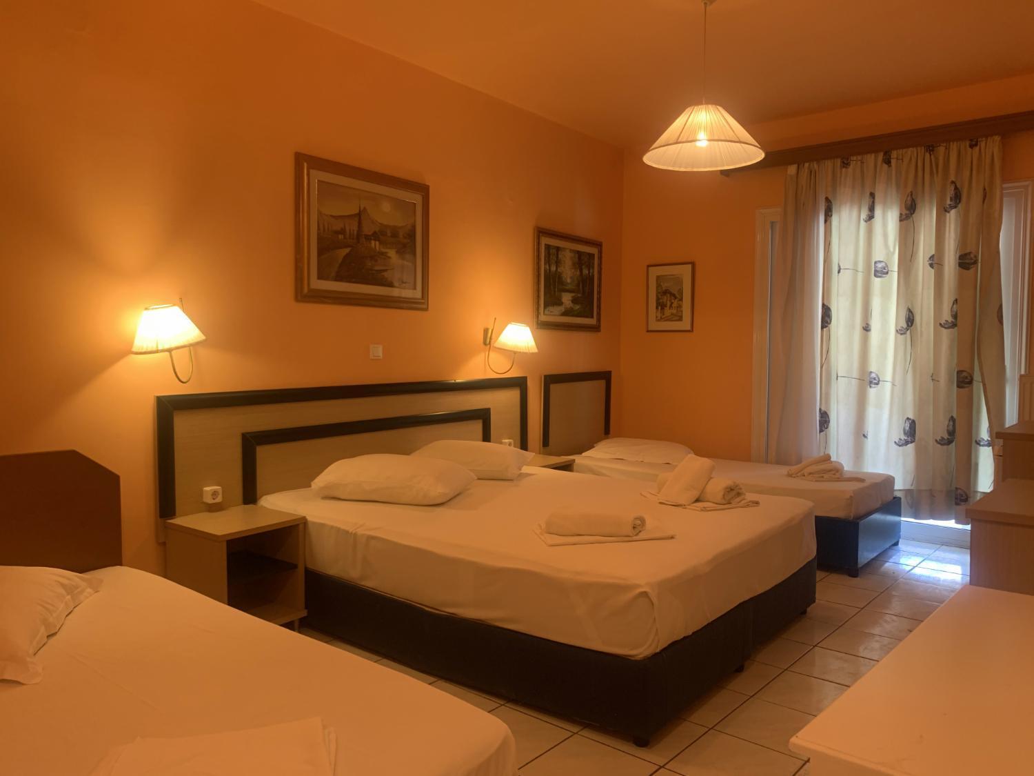 Polychrono Beach Hotel ภายนอก รูปภาพ