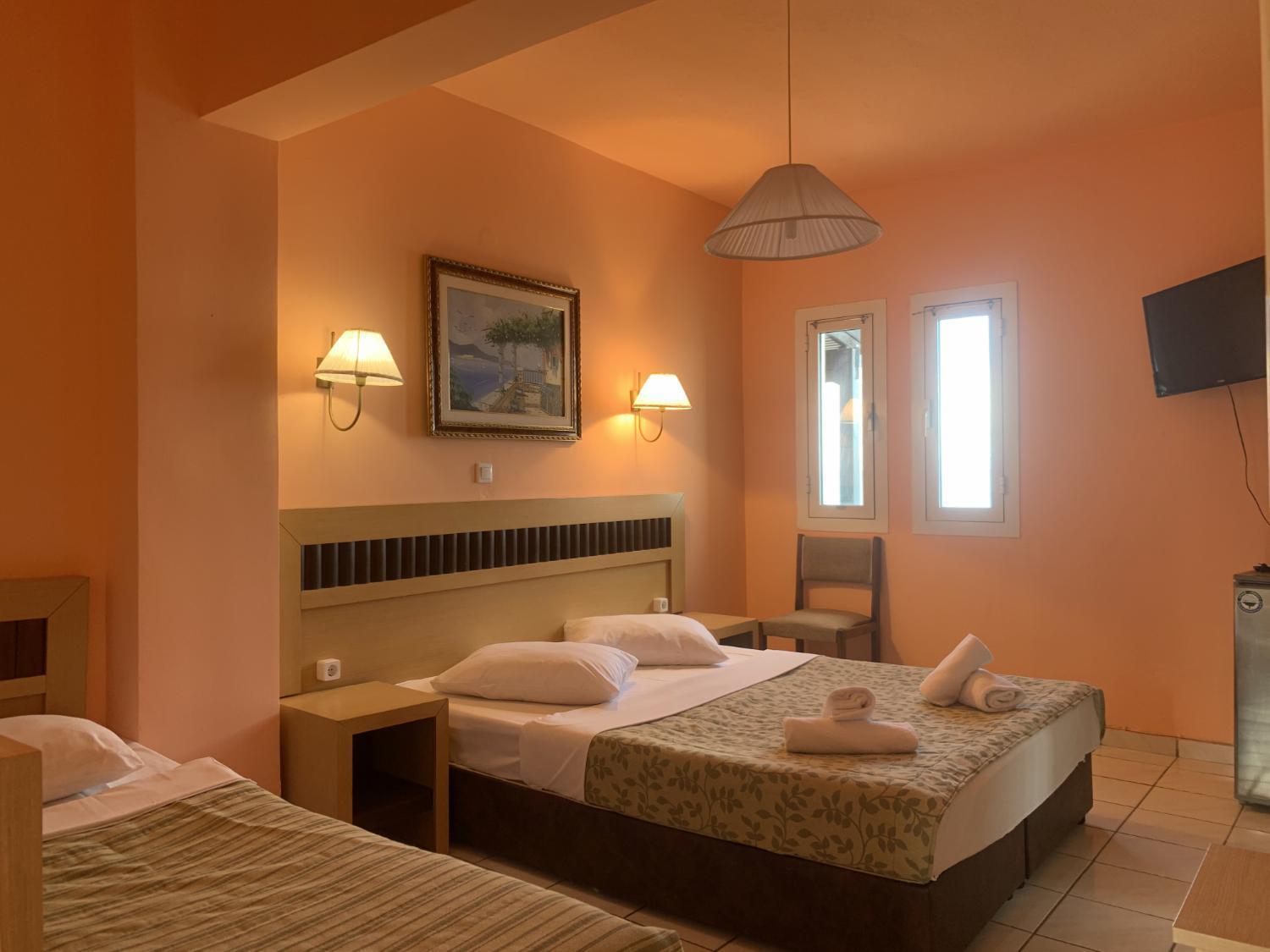 Polychrono Beach Hotel ภายนอก รูปภาพ